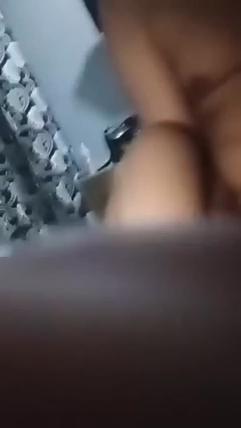 Kekasih Beraksi ngentot Dalam Mulut