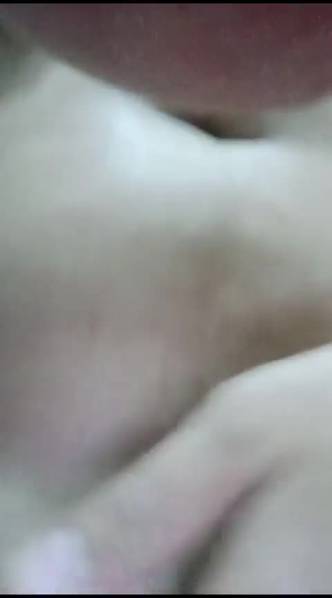 Bibi TKW Hongkong Menggoda memek Dengan Jari