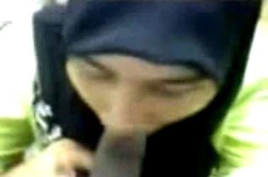 Bokep Indo Hijab G String: Ngentot Gila Menyentuh Hati