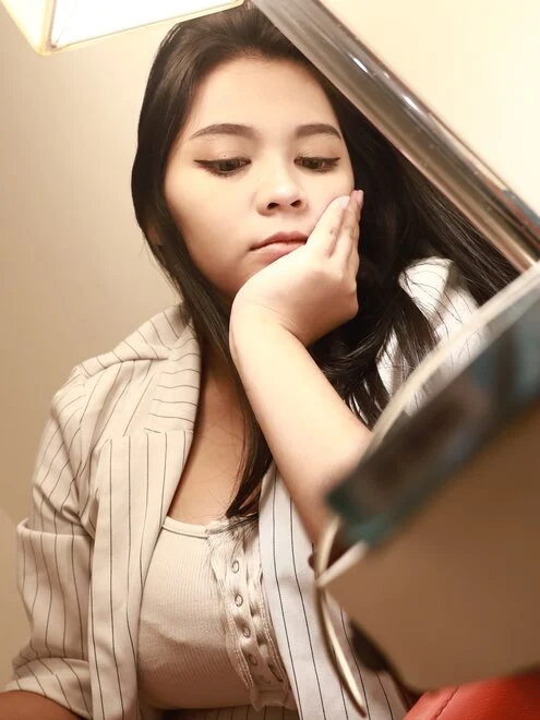 Foto Bugil Glenca Erotik: 50 Foto Hot dari Model Indonesia